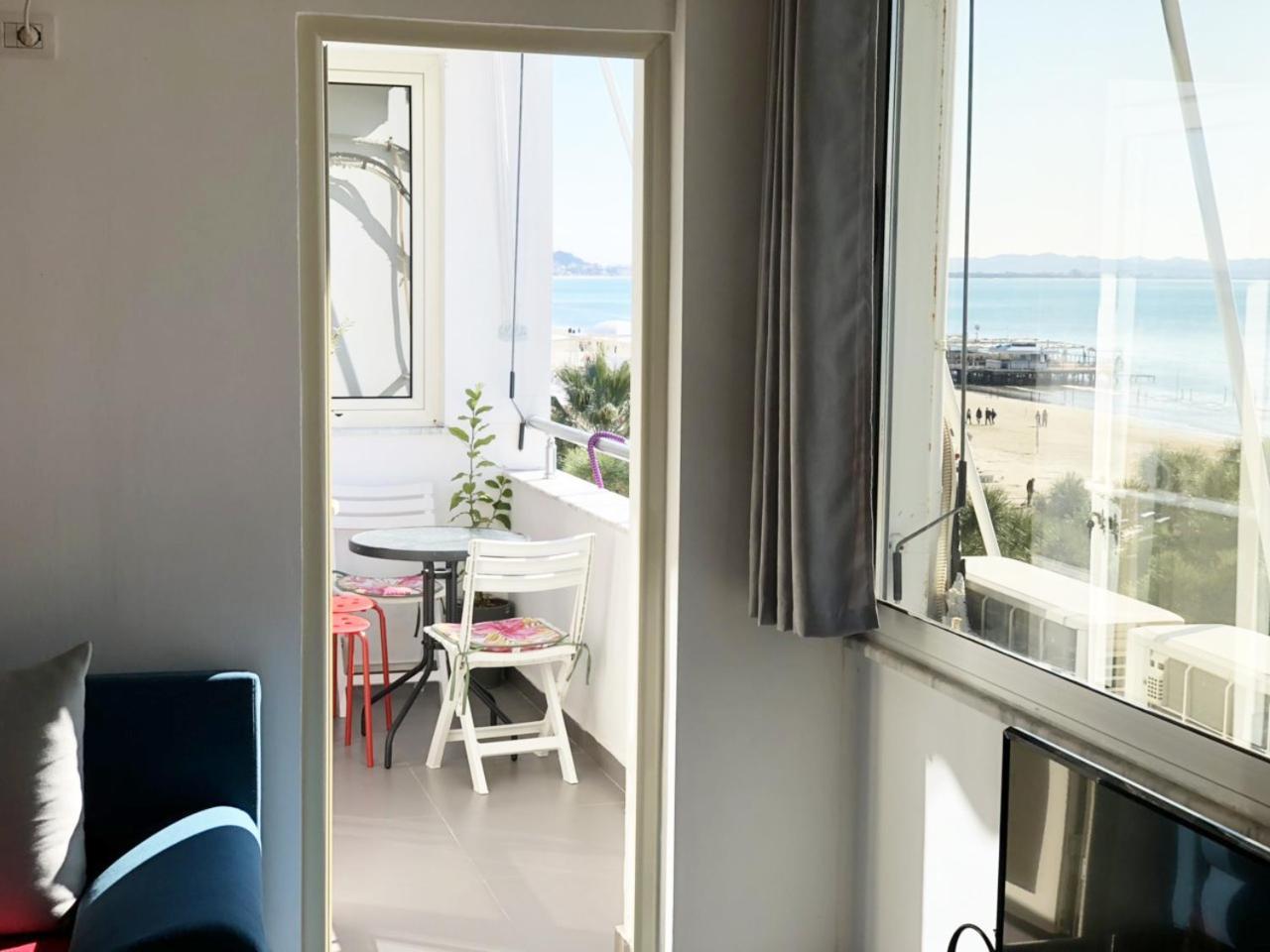 Sea View Nik Apartment Драч Екстериор снимка